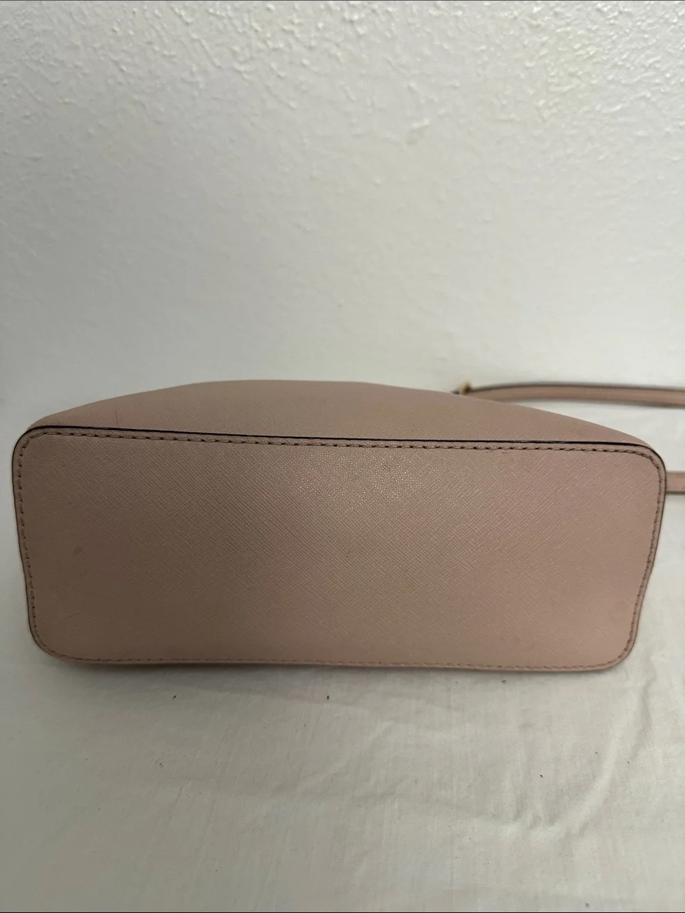 Michael Kors Chain Crossbody bag